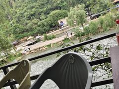 -情人谷