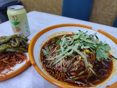-三姐妹冷面馆(保卫路店)