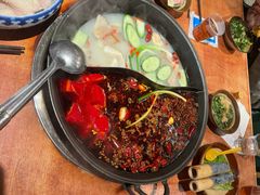 -周小明火锅(黑金冠社区店)