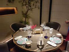 包厢-海派悦庭·海胆烧麦·新融合菜(凯德广场店)