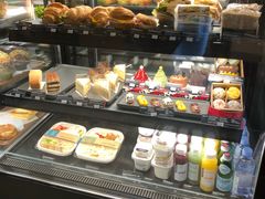 -星巴克(汤臣国贸大厦店)