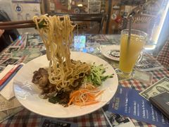 -鼓楼吃面·肉啃肉(南锣鼓巷店)