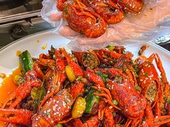 -老街烧烤大排档·地道湖北菜·龙虾馆(汉口火车站店)