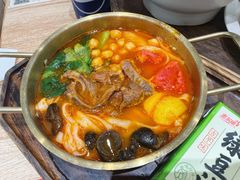 三个番茄雪花牛腩手工粉-小满手工粉(北京来福士店)