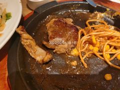 -菲滋意式餐厅(鄞州印象城店)