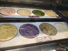 -亚马逊环球美食百汇(新城吾悦广场店)