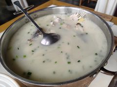 鱼头汤-二十八里太湖船菜(吉祥路店)