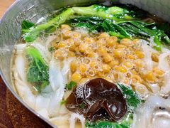 辣椒炒肉米粉-小满手工粉(上海品尊国际店)