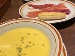 -萨莉亚意式餐厅(杭州滨江天街店)