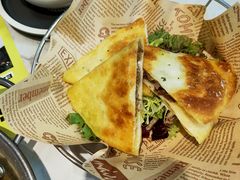 -西语·炭烧牛排(卓越中寰店)