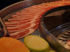 -哈哈碳都·牛肋条无限自助烤肉(台江万达店)