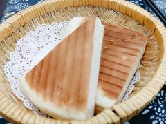 -八两八金·莱芜特色炒鸡(市南漳浦路店)