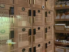 -Estaeslavida分享茄雪茄吧(亿彩购物中心店)