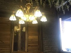 -春天里·老街坊餐厅(港隆广场店)