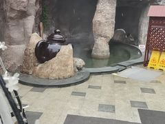 -裕龙汤泉
