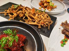 -荟廷·晶萃(陆家嘴尚悦湾店)