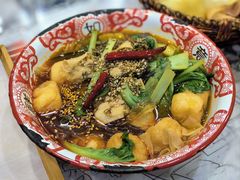 -泉哥小平房串店