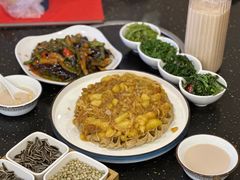 -王村姑老土炕莜面村(张北店)