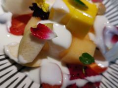 -蜜桃花开·中西融合菜E&W(南长街店)