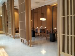 -鱼鲜饭香·招牌汽锅剁椒鱼头王