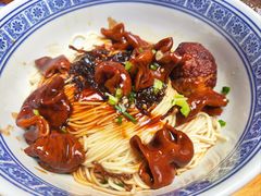 -沪西老弄堂面馆(定西路店)
