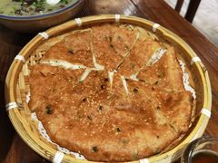 特色葱油饼-萬家灯火·私房湘菜·22年老手艺(南岭大道店)