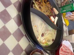 -赵美丽·重庆社区火锅·直营店(火车东站·中豪国际店)