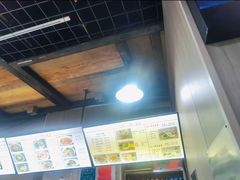 -陇上全荟兰州传统牛肉面(延吉路店)