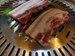 -牛信亭韩国料理·炭火烤肉(紫藤路店)