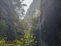 -龙水峡地缝景区