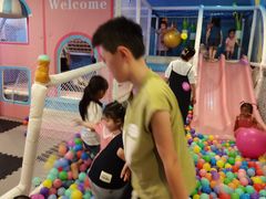 -多彩贵州城极地海洋世界