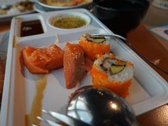 -彩虹云霄酒店76&78层国际自助餐