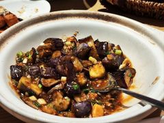 肉碎酱烧茄子-渝信川菜 · 川味家常菜(财富购物中心店)