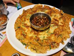 -老炉家木炭烤肉(长江国际店)