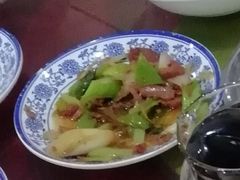 大葱炒猪肝-袁家农家乐