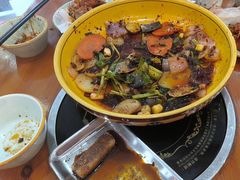 -休记光头香辣蟹干锅(绵竹店)