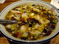 1981酸菜鱼-兔槽江湖菜·重庆璧山兔(水围店)