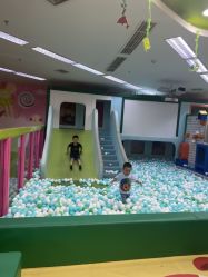-孩子王童乐园(绵阳涪城万达店)