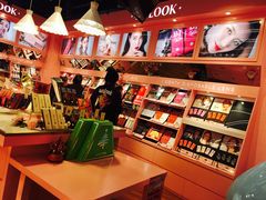 -4inlook美目美佳隐形眼镜店(大悦城店)