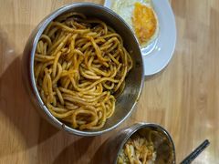 素椒杂酱面-左撇子私房面