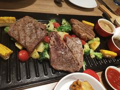 -必胜客(新中纬店)