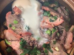 -容里煲仔饭(利丰北路店)