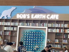 -抱抱地球咖啡馆(国家海洋博物馆店)