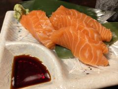 三文鱼刺身-日本料理神拉面