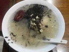 老式银耳八宝粥-红雨少水粉(城南店)