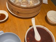 -诚铭记·虾仁汤包·成都小吃(融创店)