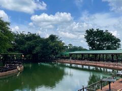 -侯臣咖啡文化村