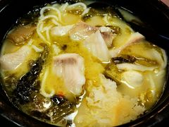 -灵芝妹子海鲜米线(瓦房店新玛特店)