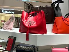 -LuOne凯德晶萃广场(徐家汇路店)