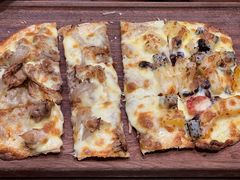 德式风情薄饼双拼-Ambra Haus琥珀屋精酿餐厅(宝山店)